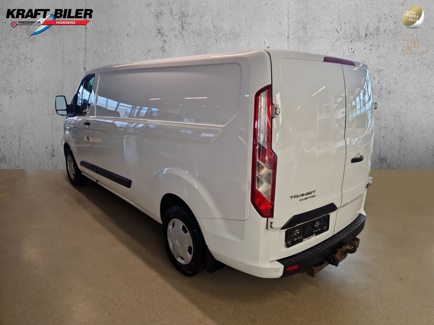 flexleasing-ford-transit-custom-300l-20-tdci-130-trend-findleasing