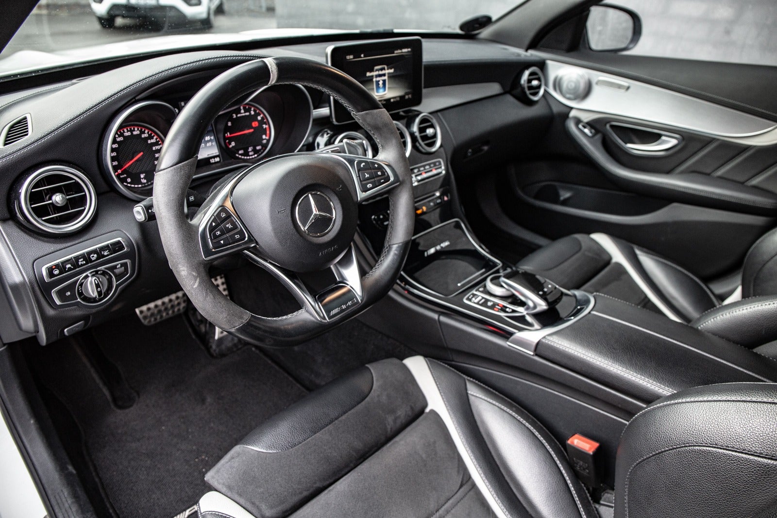 flexleasing-mercedes-c63-40-amg-s-stc-aut-5d-findleasing