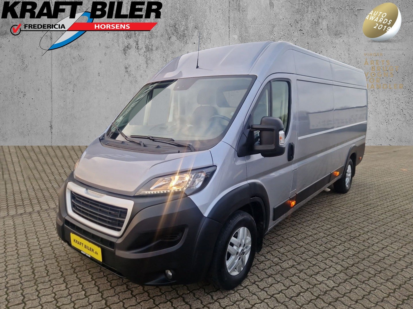 flexleasing-peugeot-boxer-435-22-bluehdi-165-l4h2-ultimate-findleasing