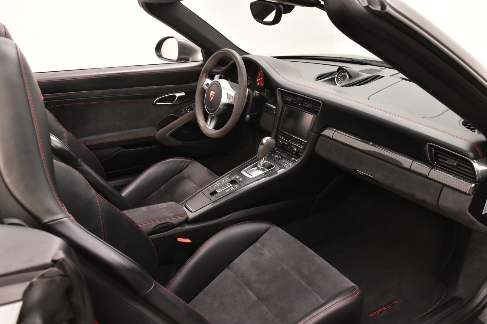 flexleasing-porsche-911-carrera-gts-38-cabriolet-pdk-2d-findleasing