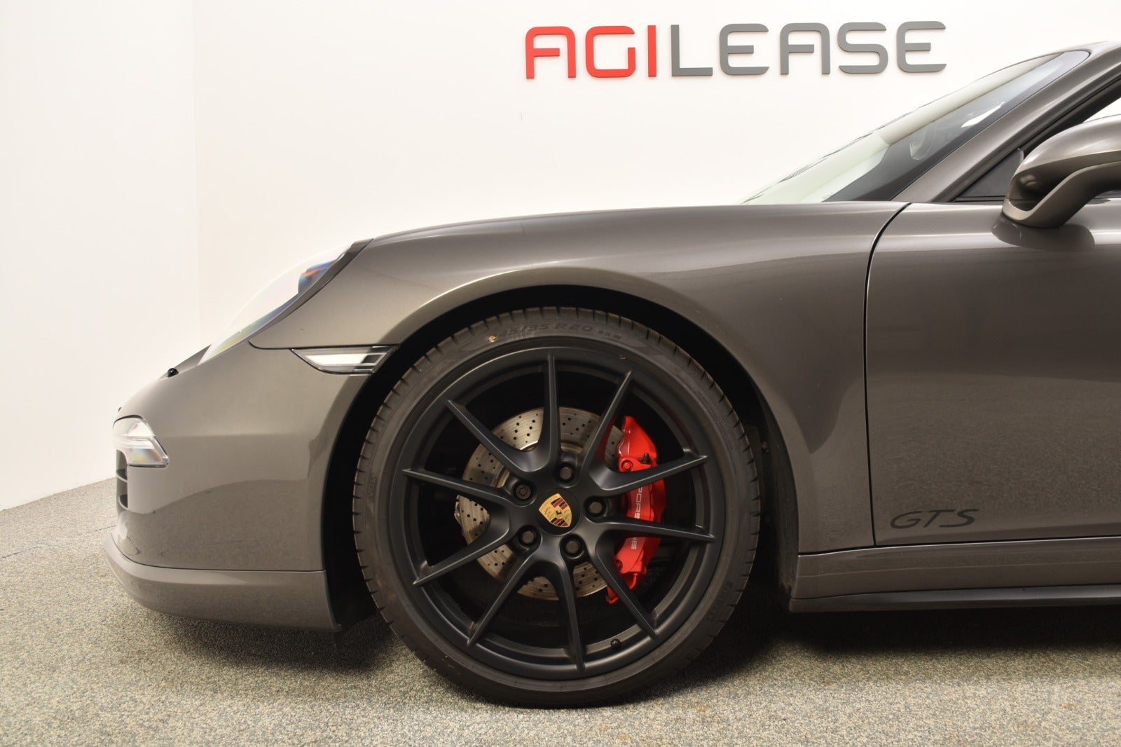 flexleasing-porsche-911-carrera-gts-38-cabriolet-pdk-2d-findleasing