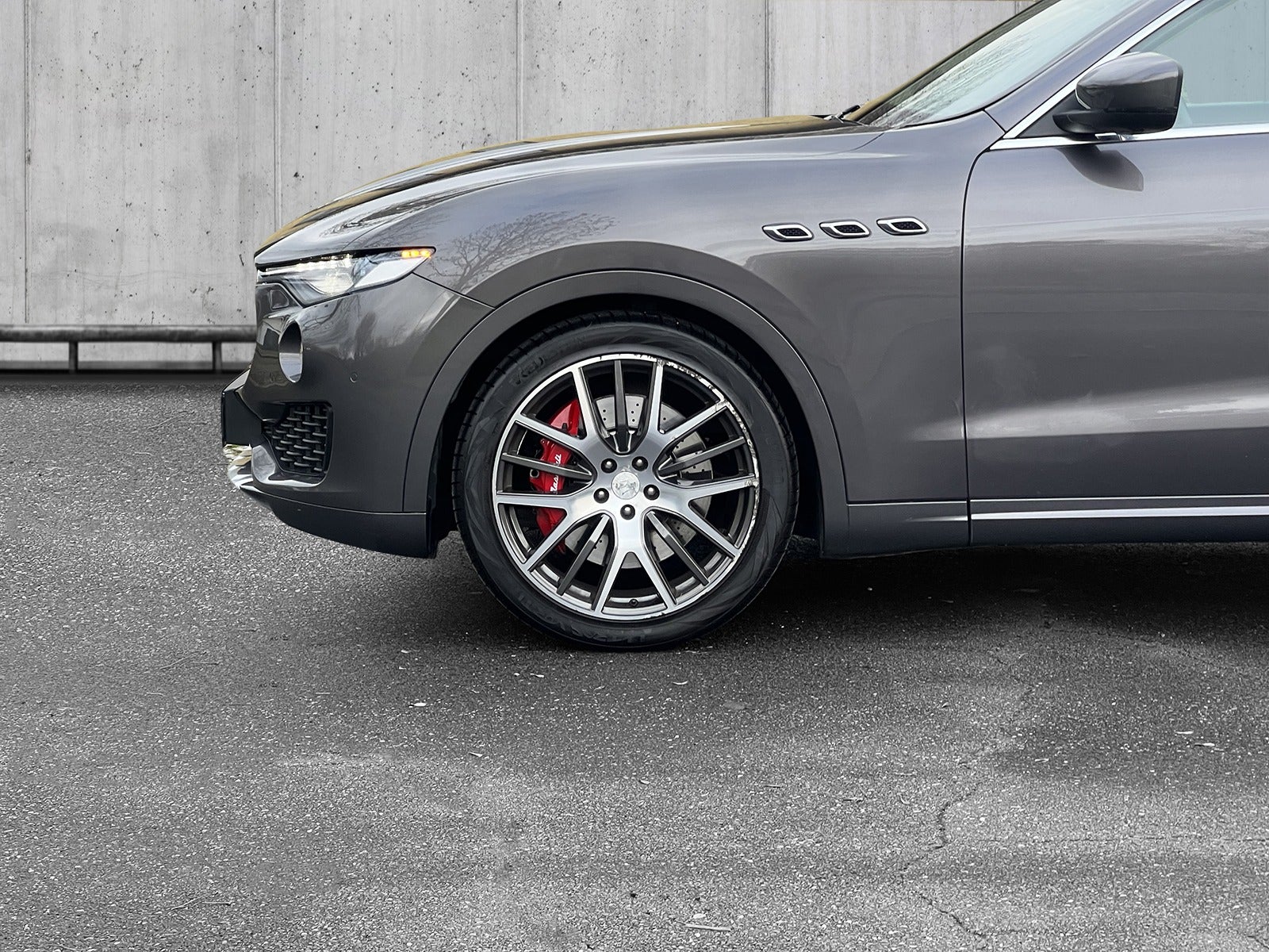 flexleasing-maserati-levante-30-s-aut-5d-findleasing