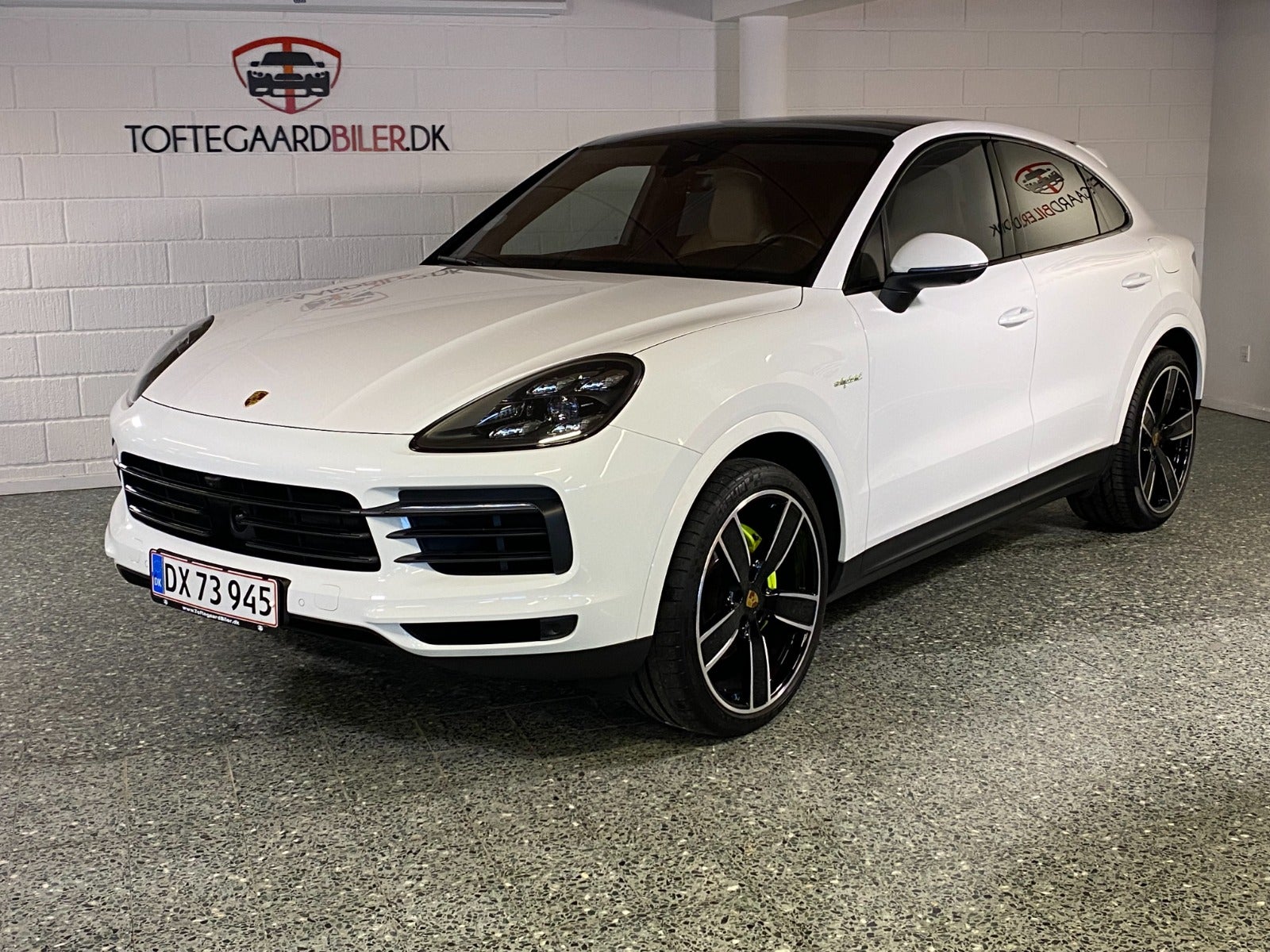 flexleasing-porsche-cayenne-30-e-hybrid-coupe-tiptr-5d-findleasing