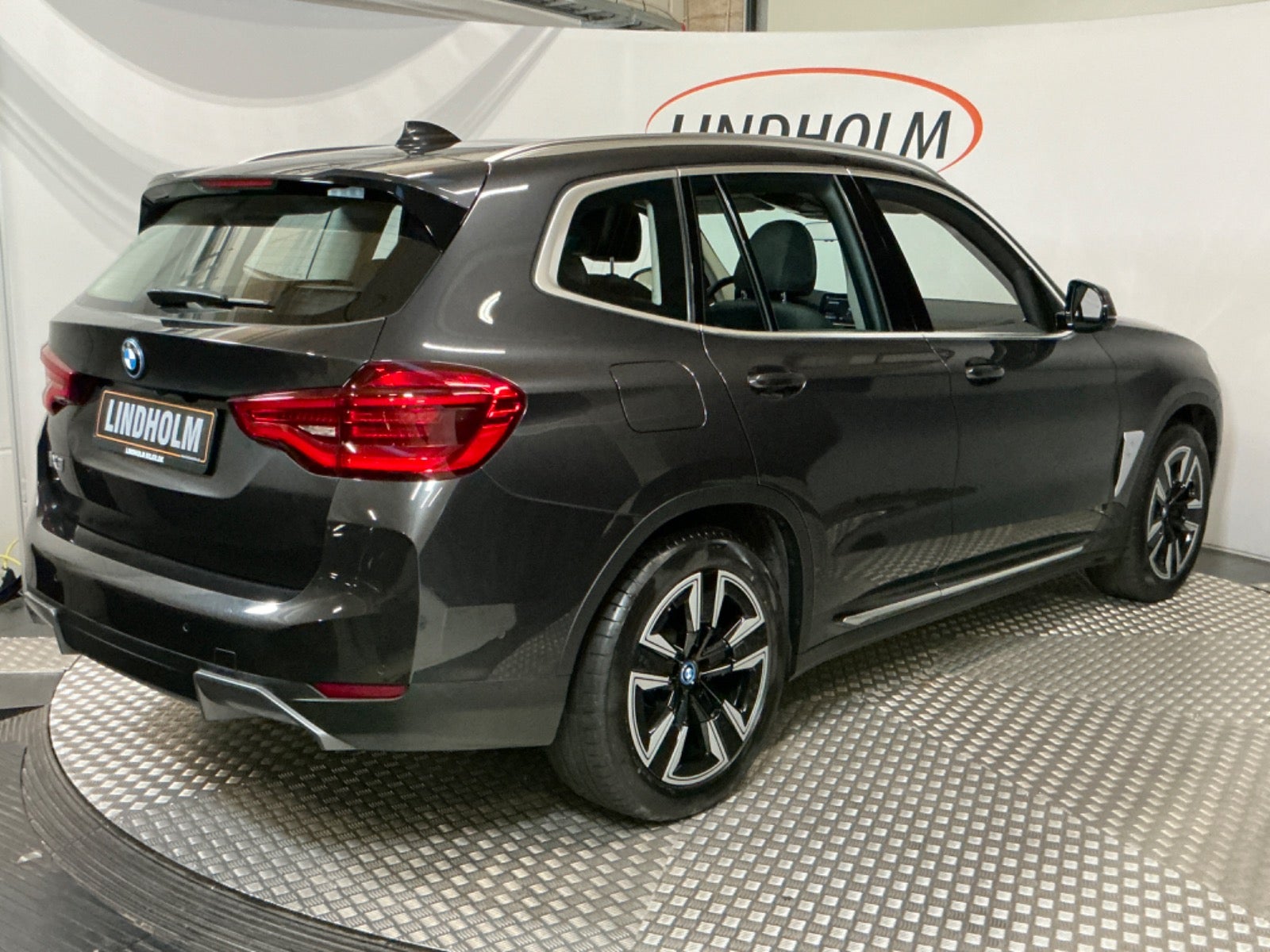 flexleasing-bmw-ix3-charged-5d-findleasing