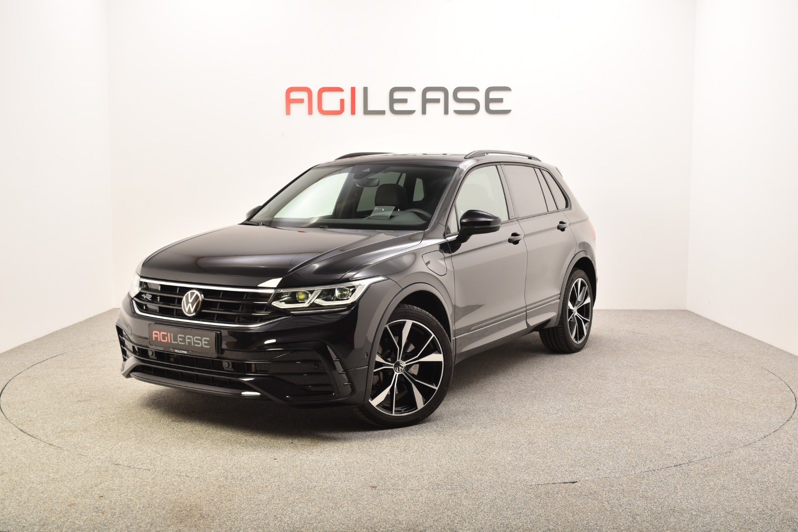 flexleasing-vw-tiguan-14-ehybrid-r-line-dsg-5d-findleasing