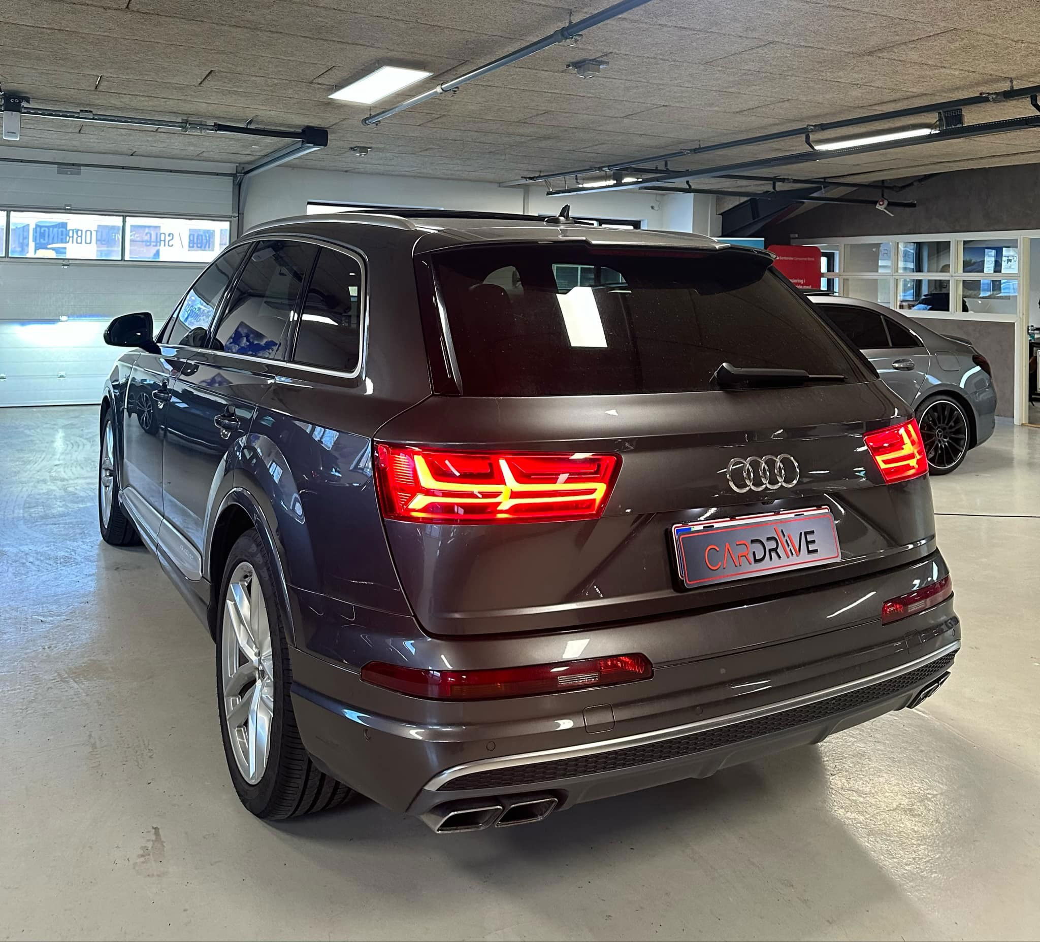 flexleasing-audi-sq7-40-tdi-v8-435-hk-quattro-tiptronic-findleasing