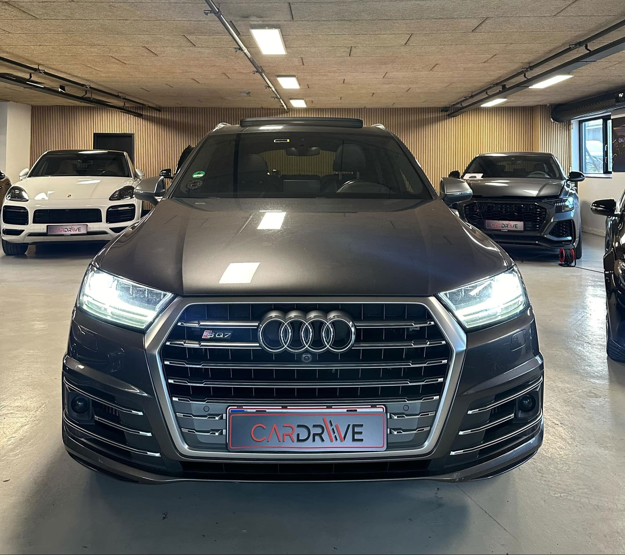 flexleasing-audi-sq7-40-tdi-v8-435-hk-quattro-tiptronic-findleasing