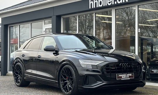 Audi Q8 50 TDi S-line quattro Tiptr. Van 5d