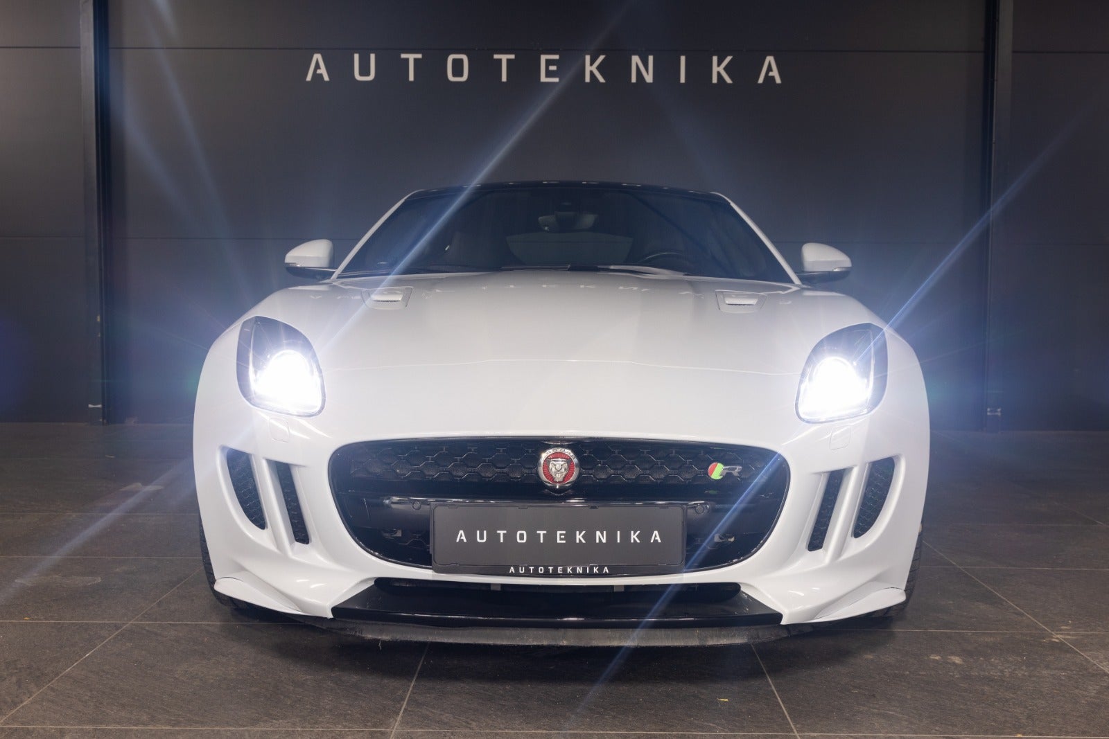 flexleasing-jaguar-f-type-50-sc-r-coupe-aut-awd-2d-findleasing