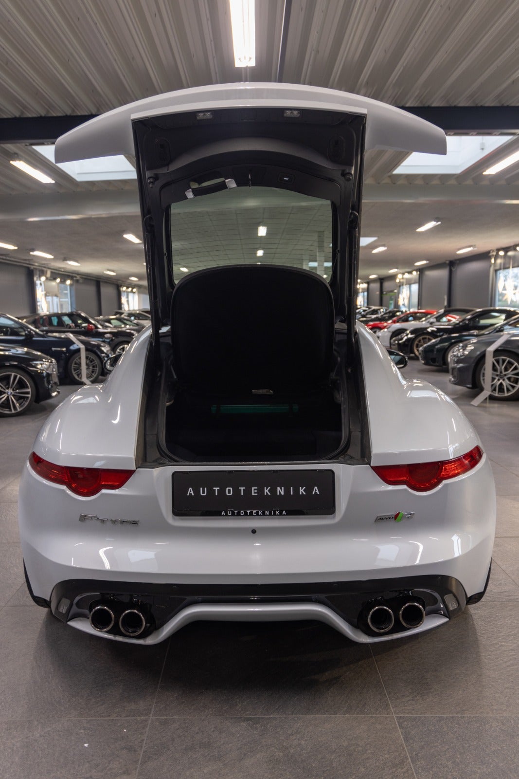 flexleasing-jaguar-f-type-50-sc-r-coupe-aut-awd-2d-findleasing