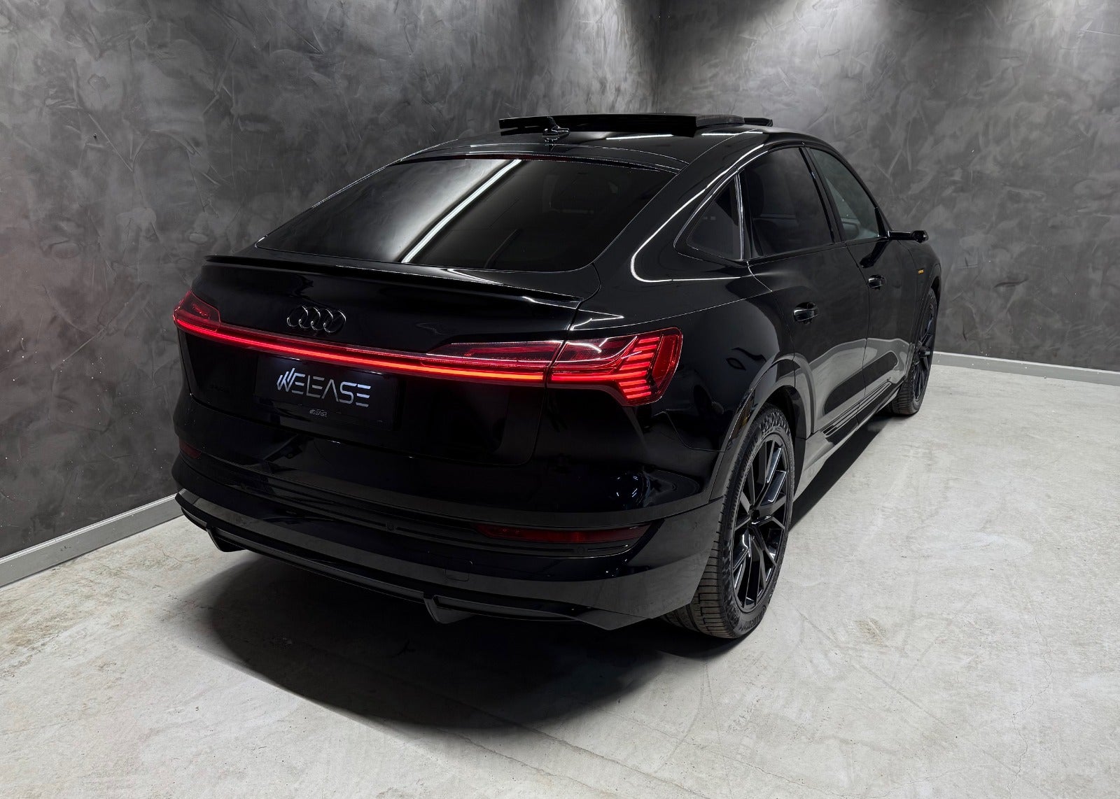 flexleasing-audi-e-tron-55-black-edition-sportback-quattro-5d-findleasing