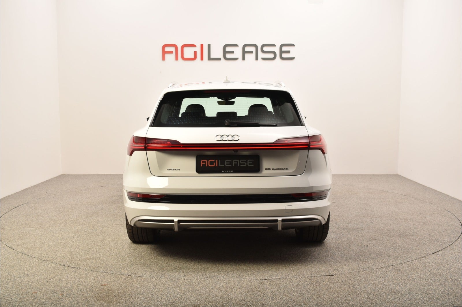 flexleasing-audi-e-tron-55-s-line-quattro-5d-findleasing