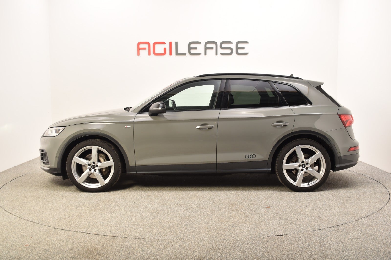 flexleasing-audi-q5-30-tdi-286-s-line-quattro-tiptr-5d-findleasing