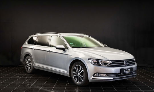 VW Passat 1,6 TDi 120 Comfortline Variant DSG 5d