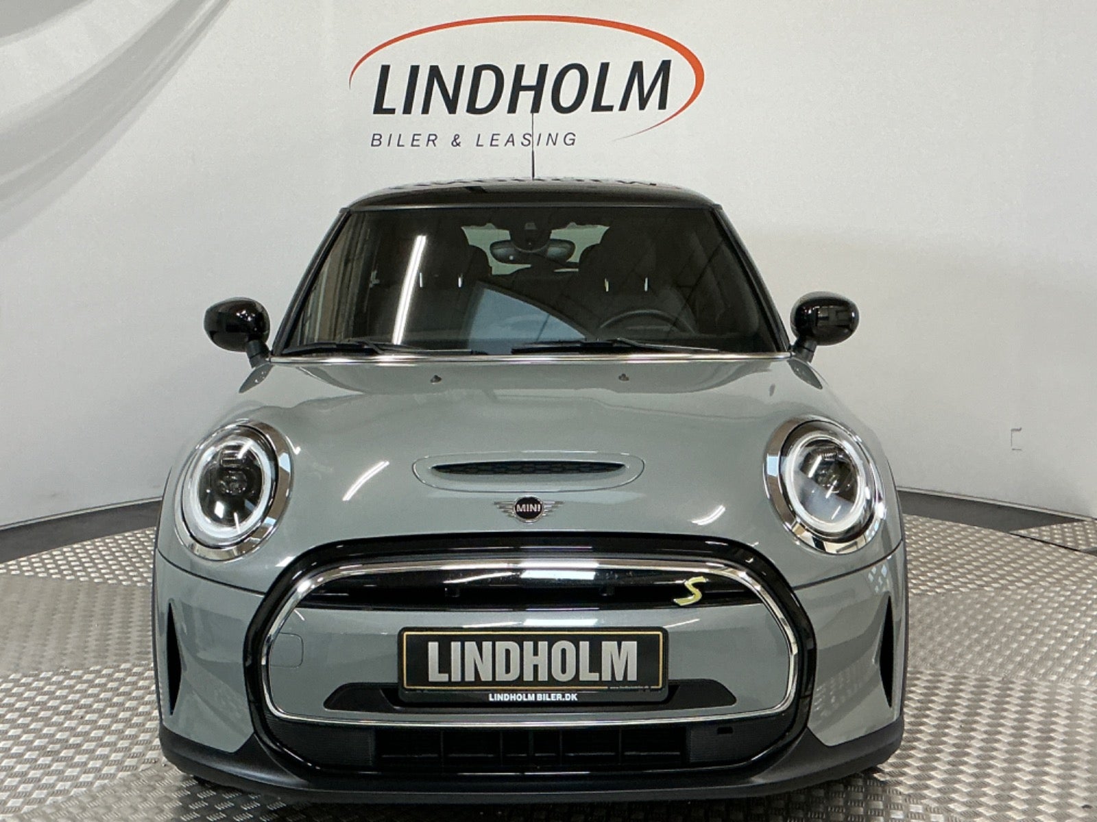 flexleasing-mini-cooper-se-classic-trim-3d-findleasing