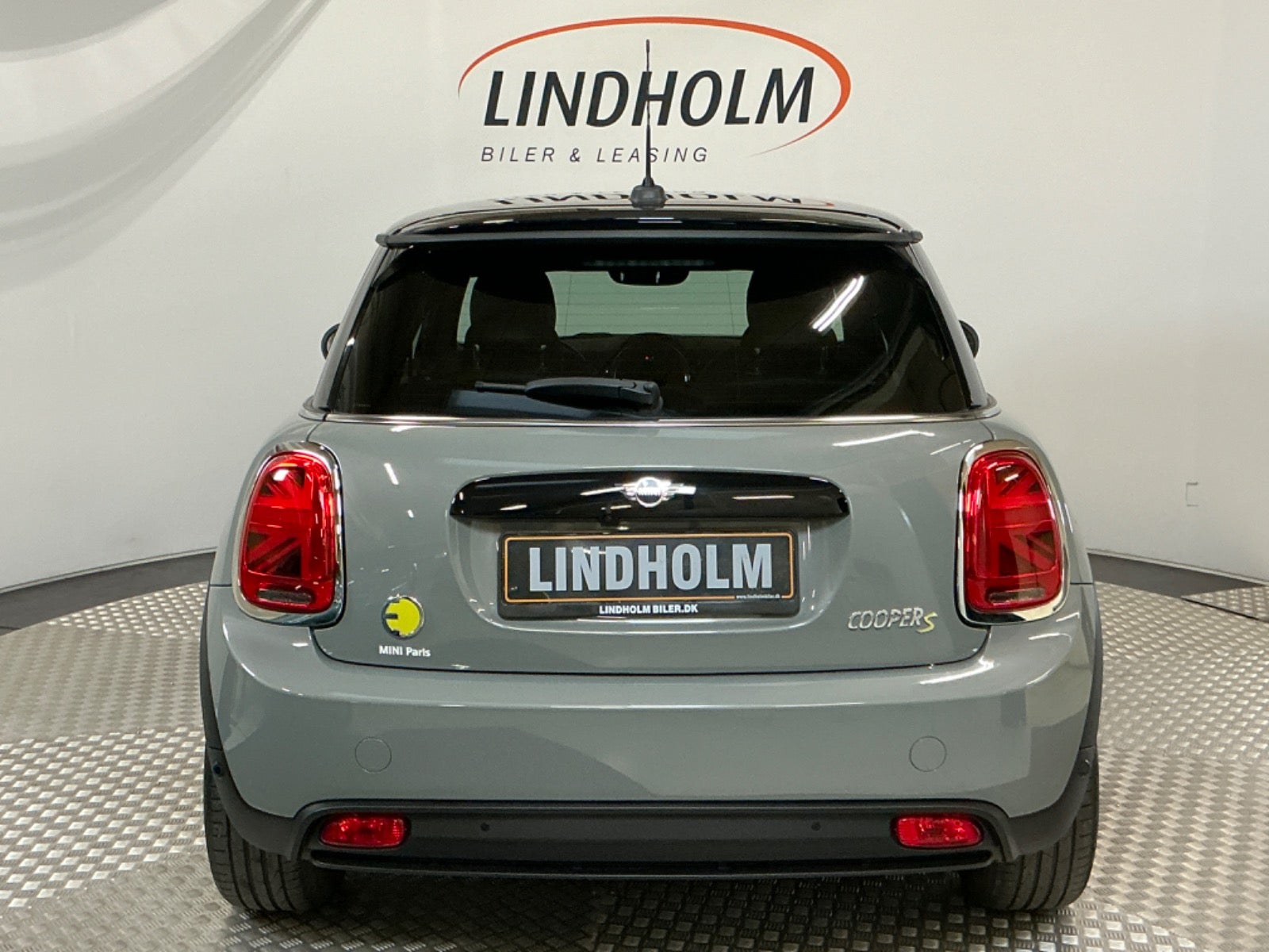 flexleasing-mini-cooper-se-classic-trim-3d-findleasing