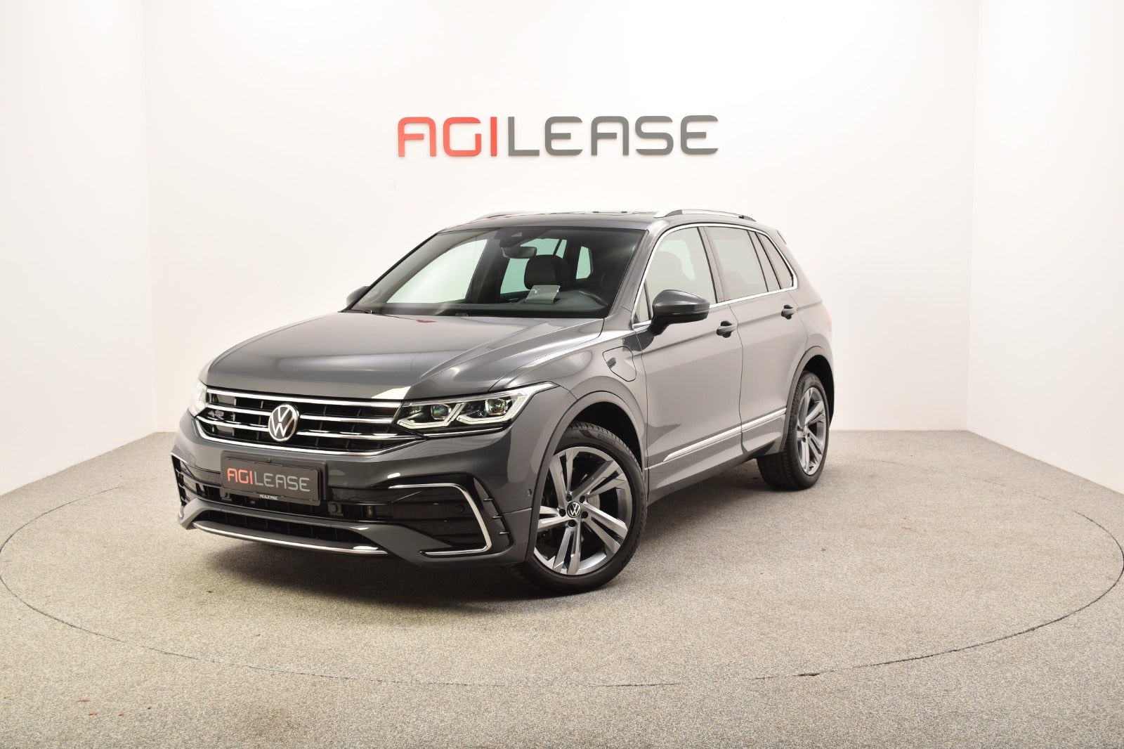 flexleasing-vw-tiguan-14-ehybrid-r-line-dsg-5d-findleasing