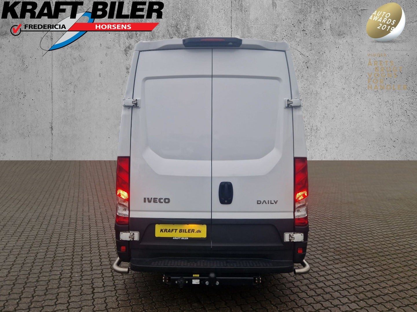 flexleasing-iveco-daily-30-35s21-12m3-van-ag8-findleasing