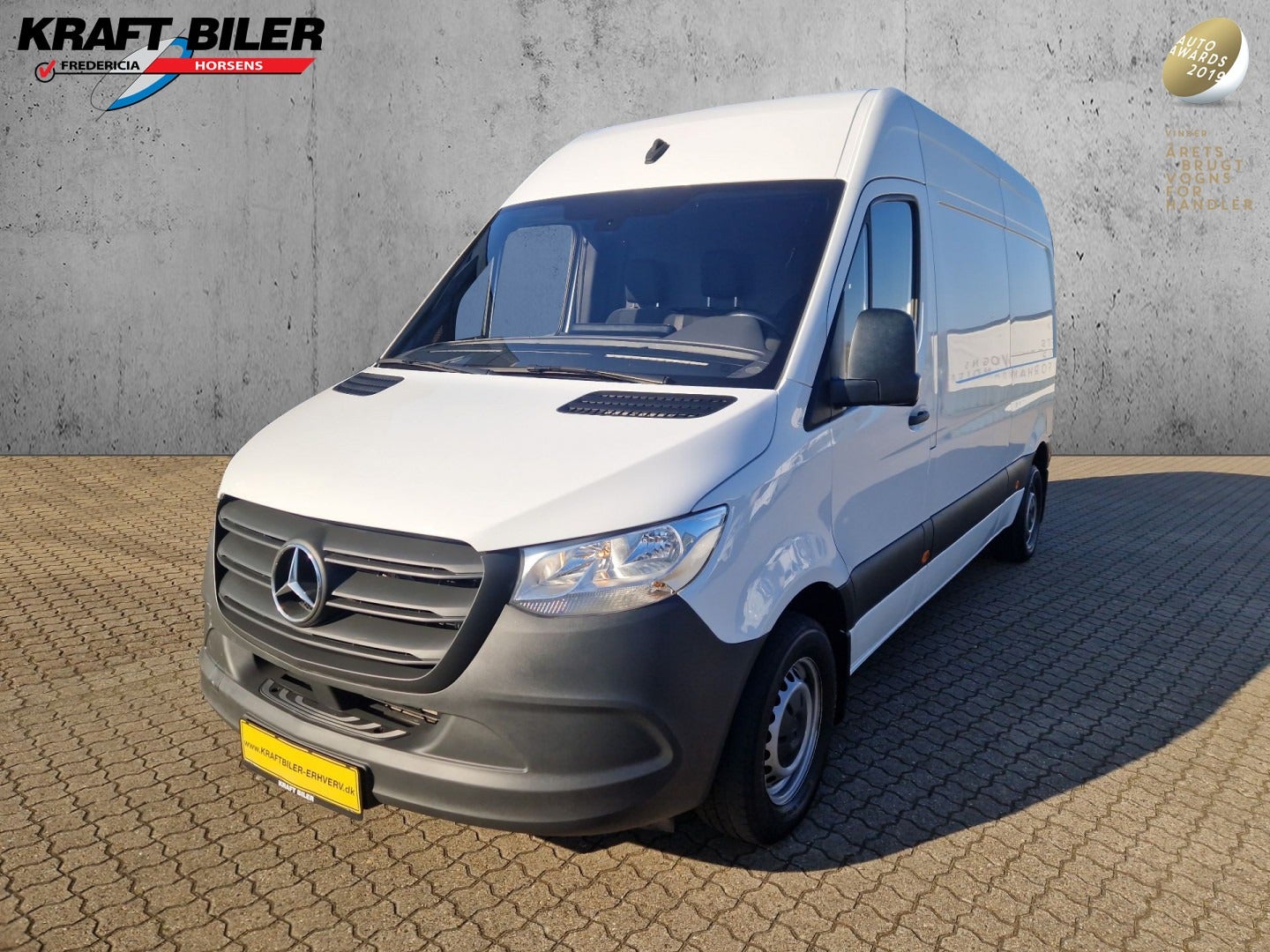 flexleasing-mercedes-sprinter-214-22-cdi-a2-kassevogn-aut-fwd-findleasing