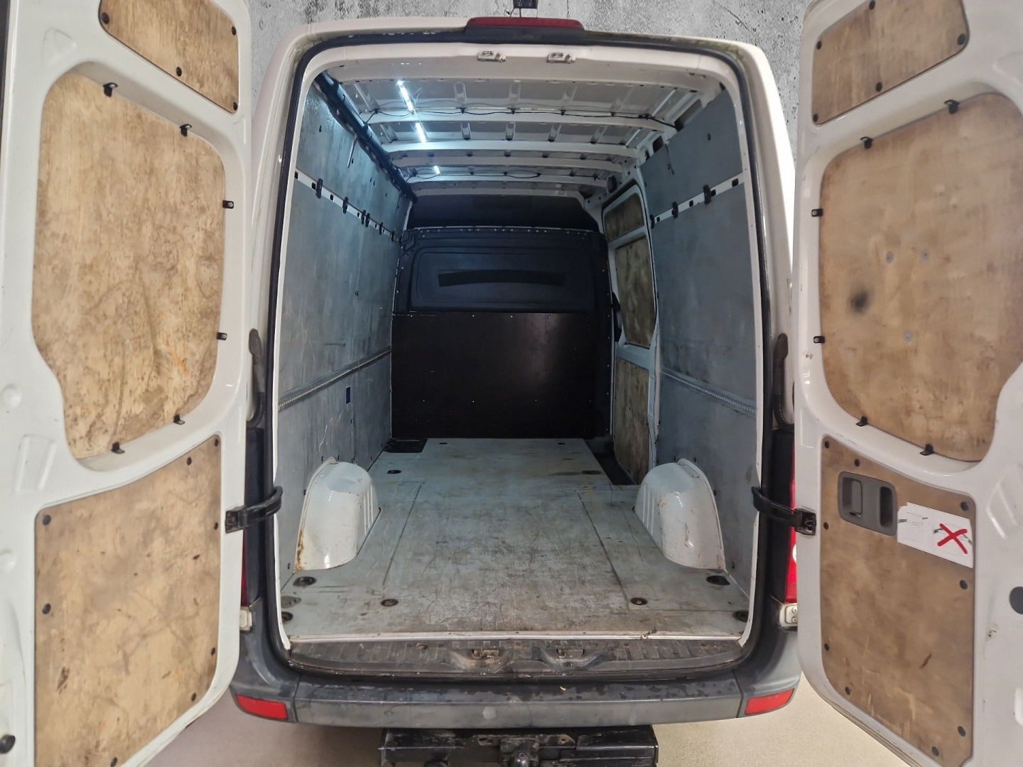 flexleasing-vw-crafter-20-tdi-163-kassevogn-m-findleasing