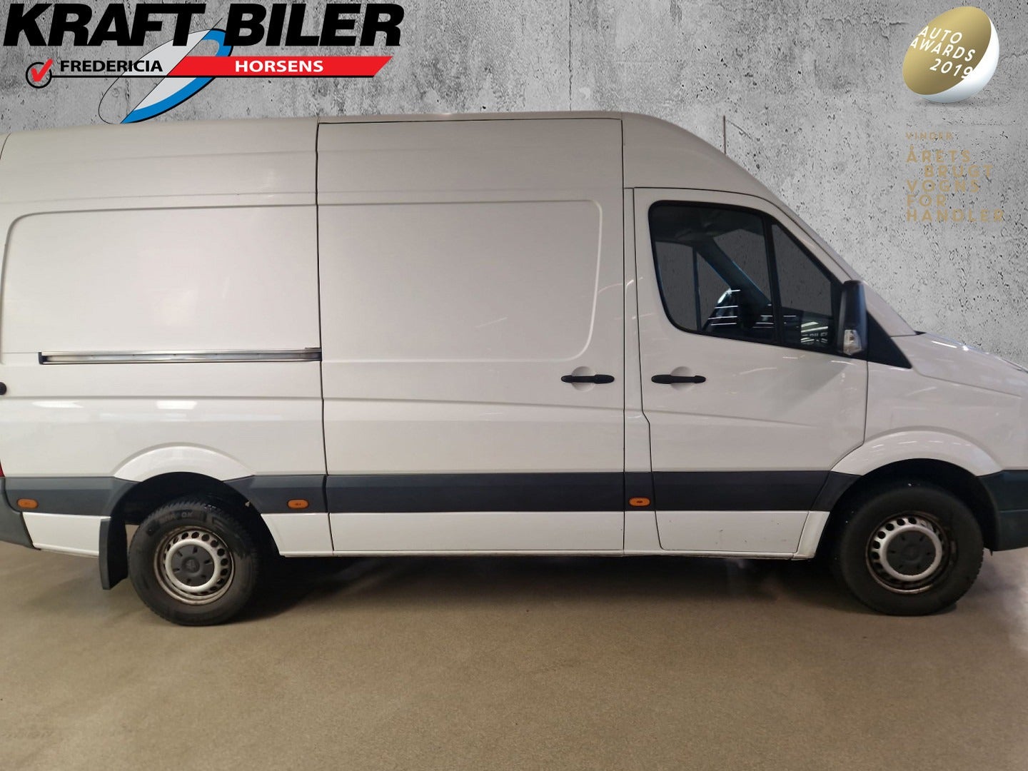 flexleasing-vw-crafter-20-tdi-163-kassevogn-m-findleasing