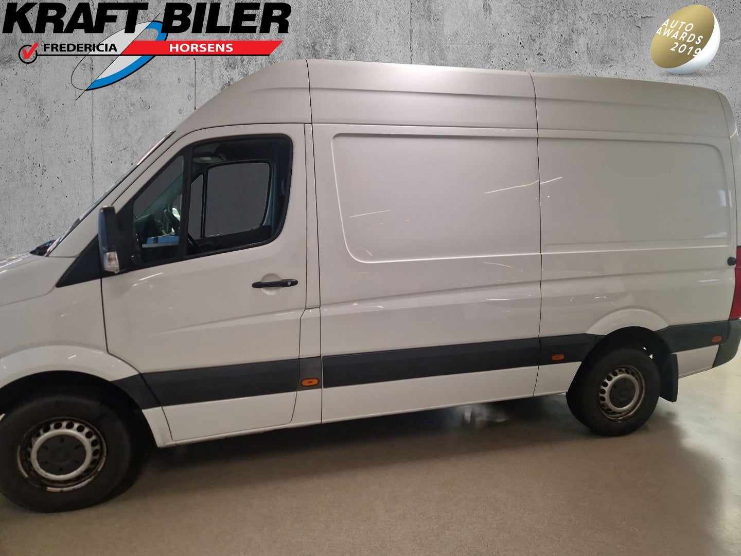 flexleasing-vw-crafter-20-tdi-163-kassevogn-m-findleasing