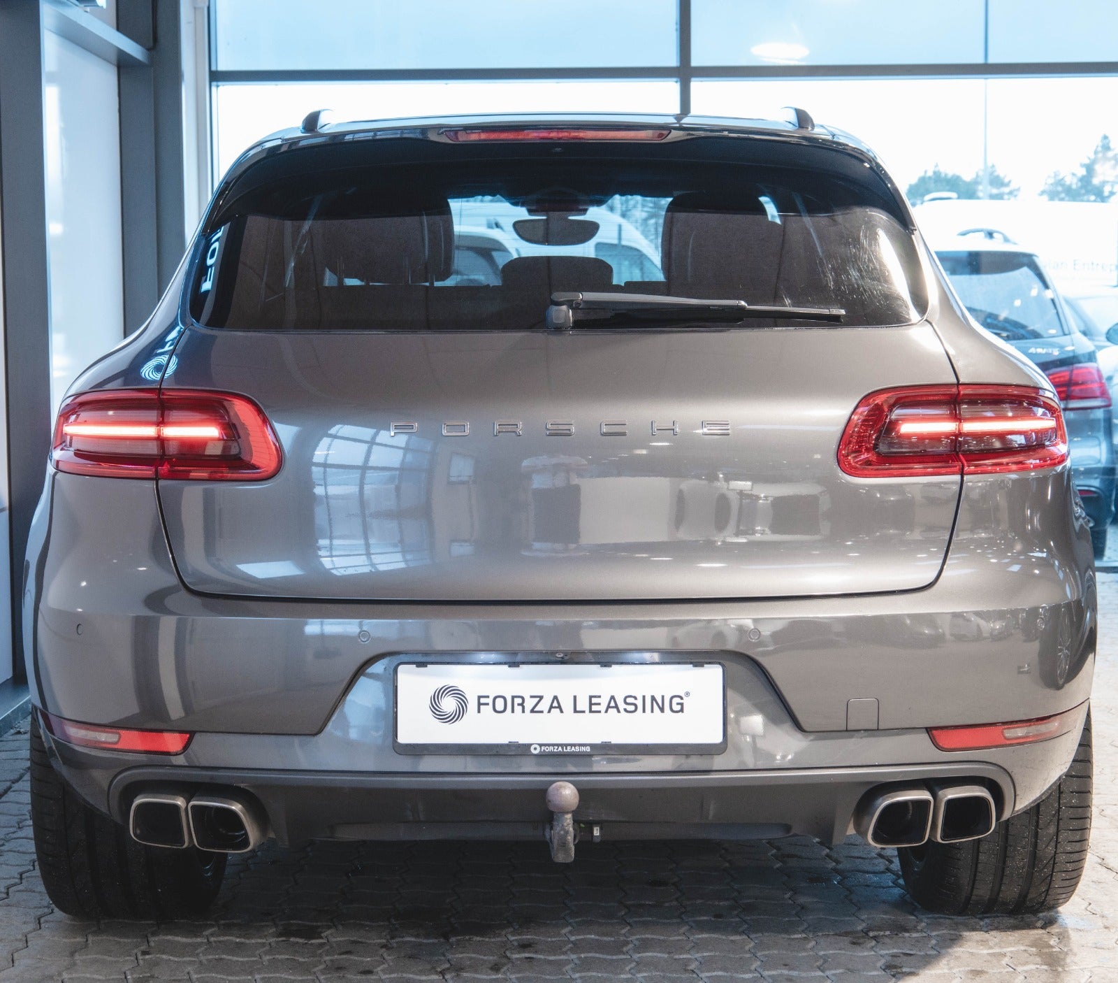 flexleasing-porsche-macan-turbo-36-pdk-5d-findleasing