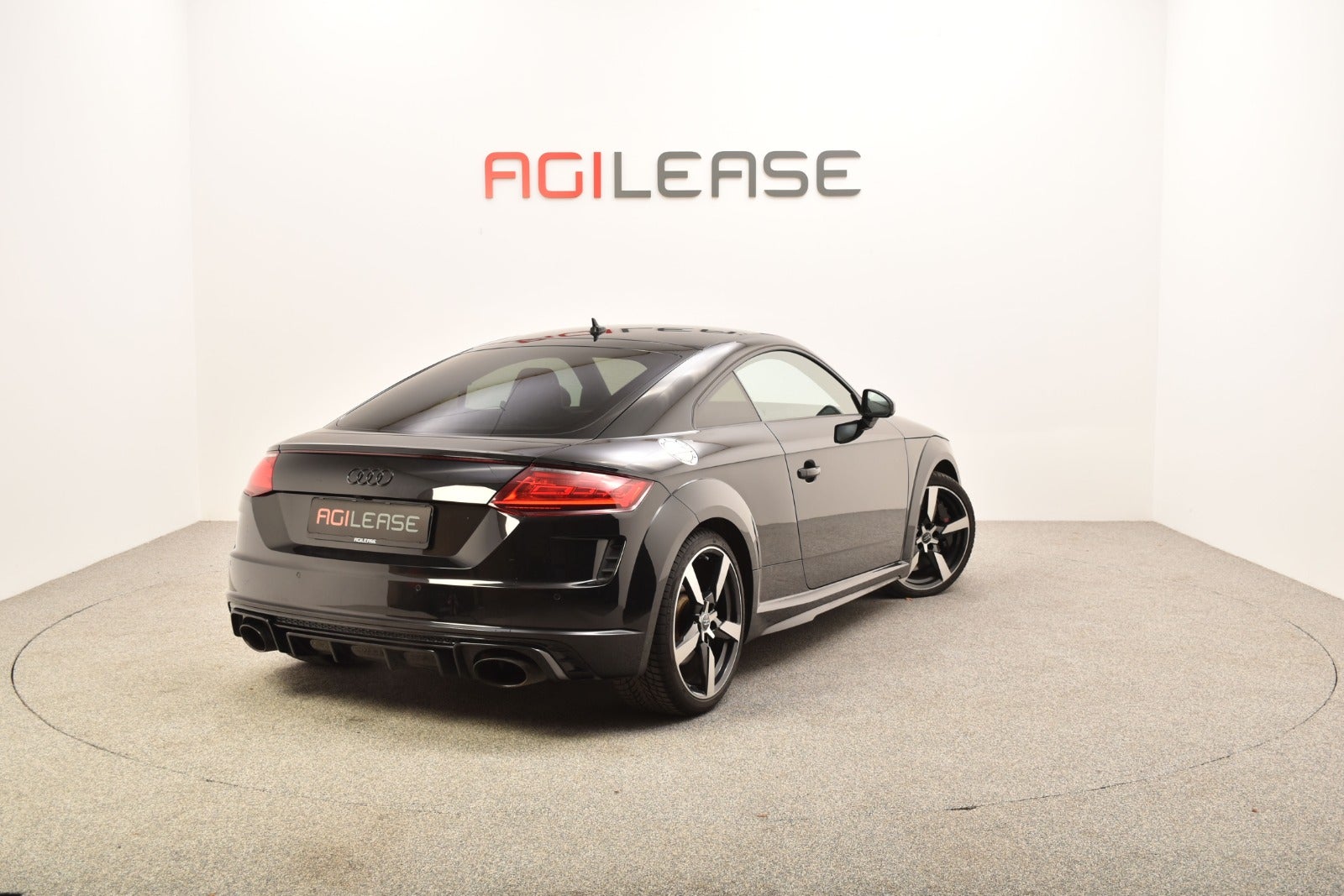 flexleasing-audi-tt-rs-25-tfsi-coupe-quattro-s-tr-2d-findleasing