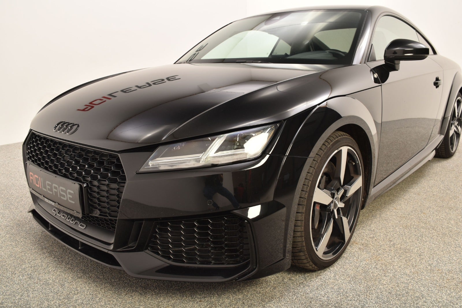 flexleasing-audi-tt-rs-25-tfsi-coupe-quattro-s-tr-2d-findleasing