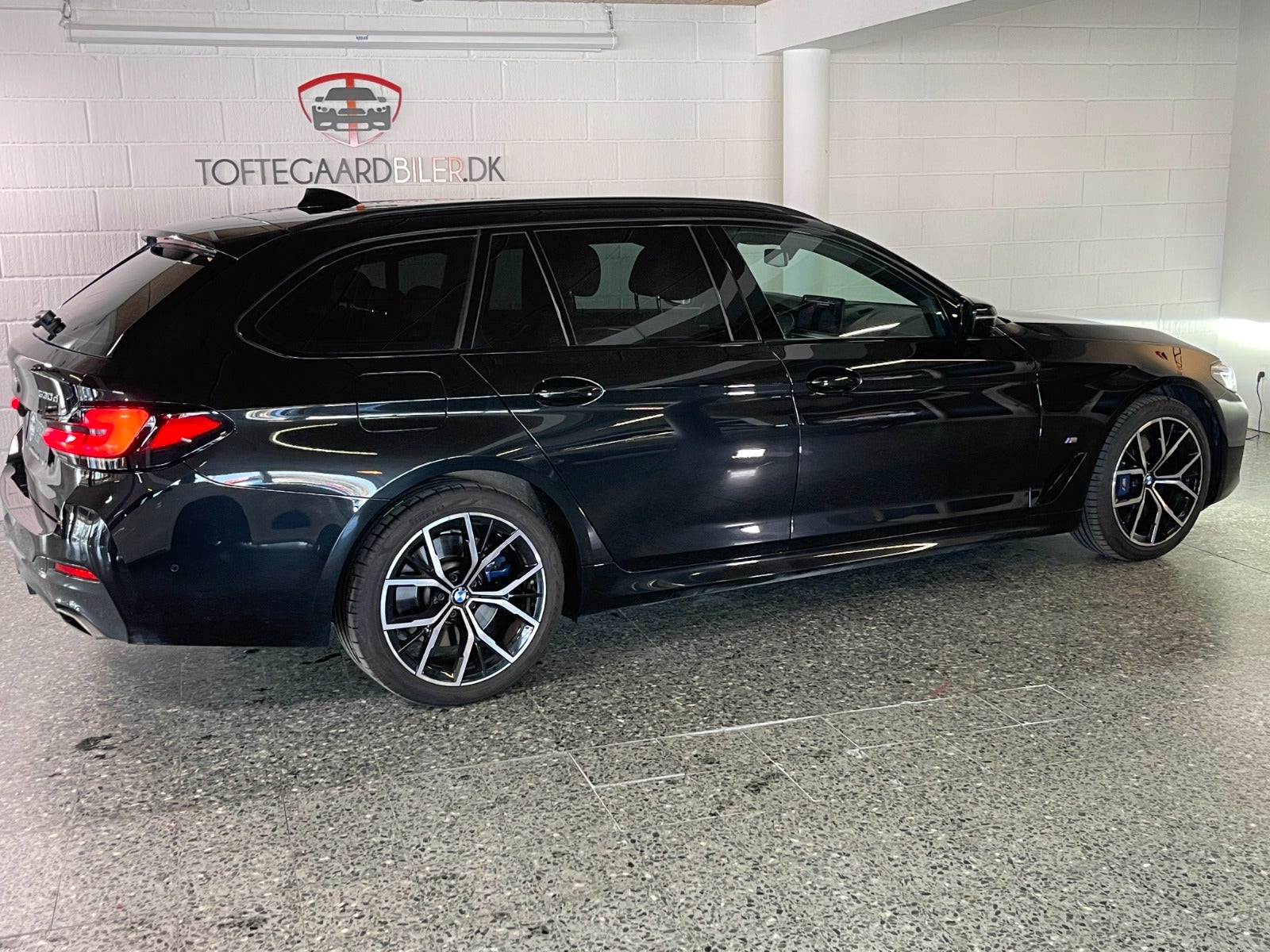 flexleasing-bmw-530d-30-touring-m-sport-aut-5d-findleasing