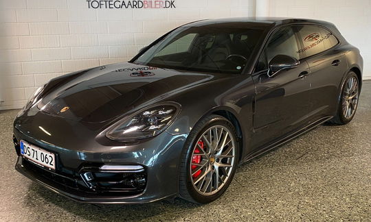 Porsche Panamera GTS 4,0 Sport Turismo PDK 5d