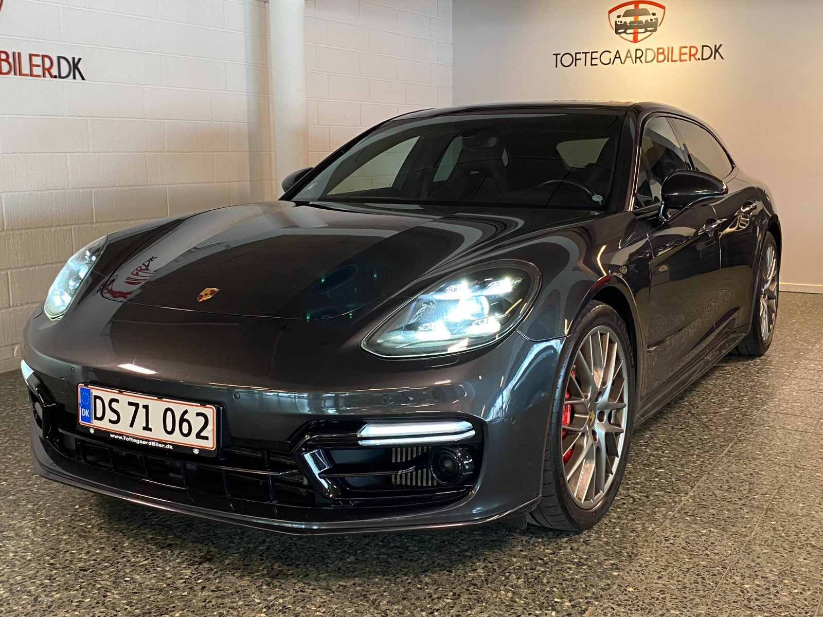 flexleasing-porsche-panamera-gts-40-sport-turismo-pdk-5d-findleasing