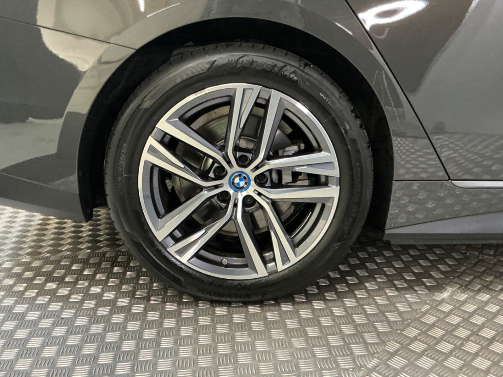 flexleasing-bmw-i4-edrive40-5d-findleasing