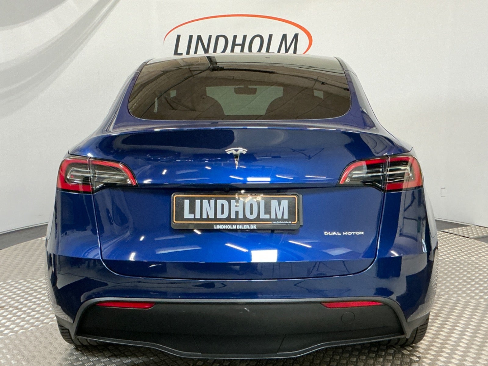 flexleasing-tesla-model-y-long-range-awd-5d-findleasing