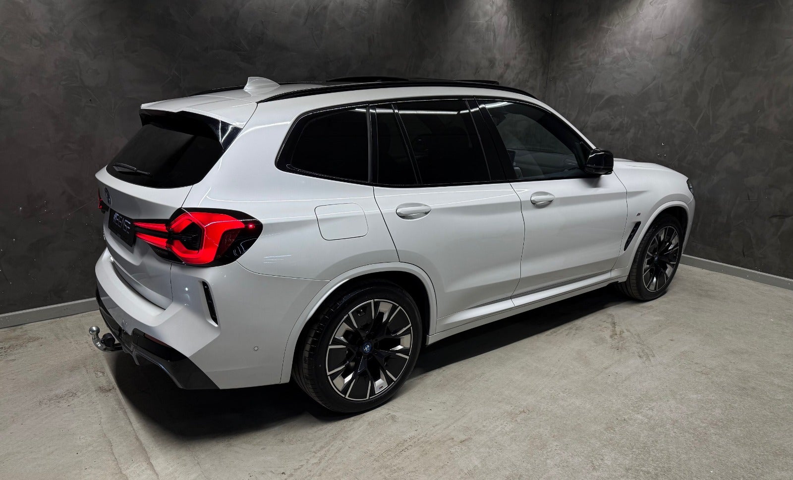 flexleasing-bmw-ix3-charged-plus-m-sport-5d-findleasing