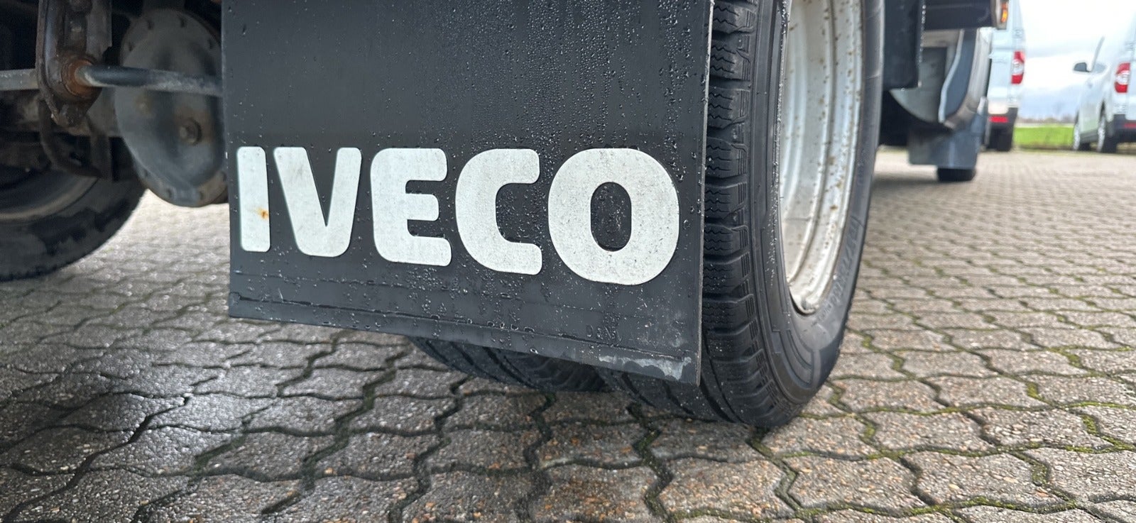 flexleasing-iveco-daily-23-35c16-4100mm-lad-2d-findleasing