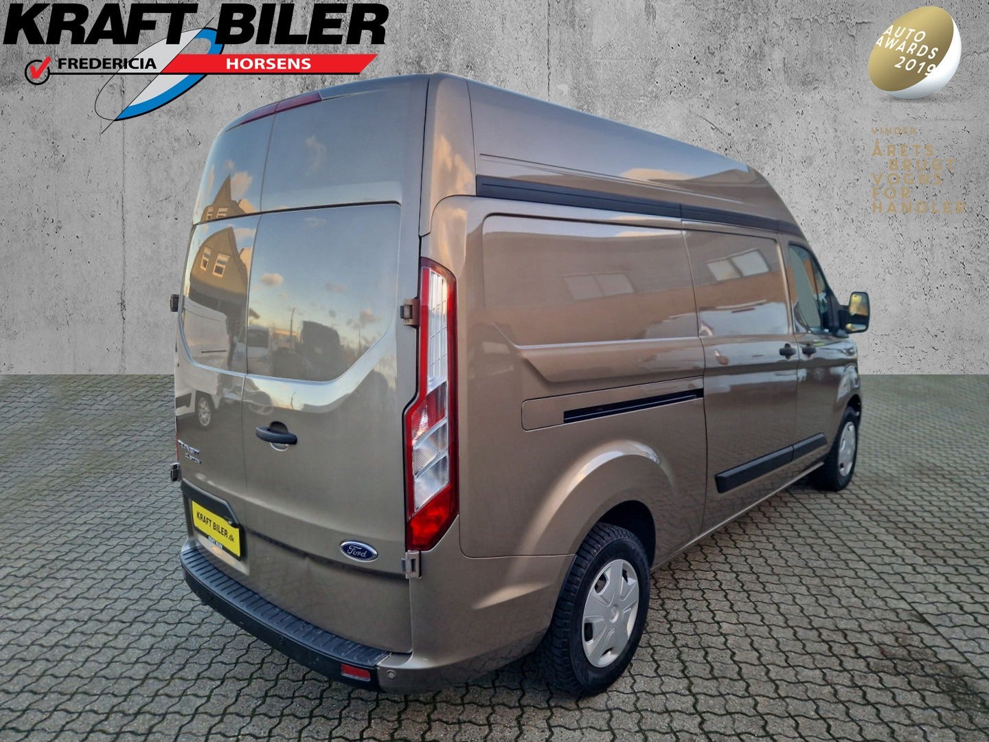 flexleasing-ford-transit-custom-300l-20-tdci-130-trend-findleasing