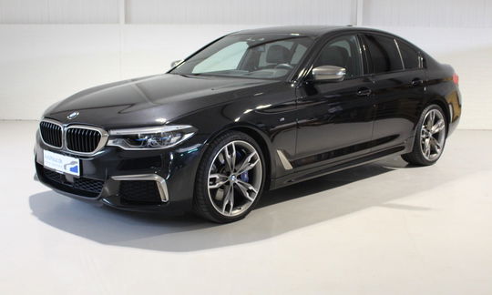 BMW M550i 4,4 xDrive aut. 4d