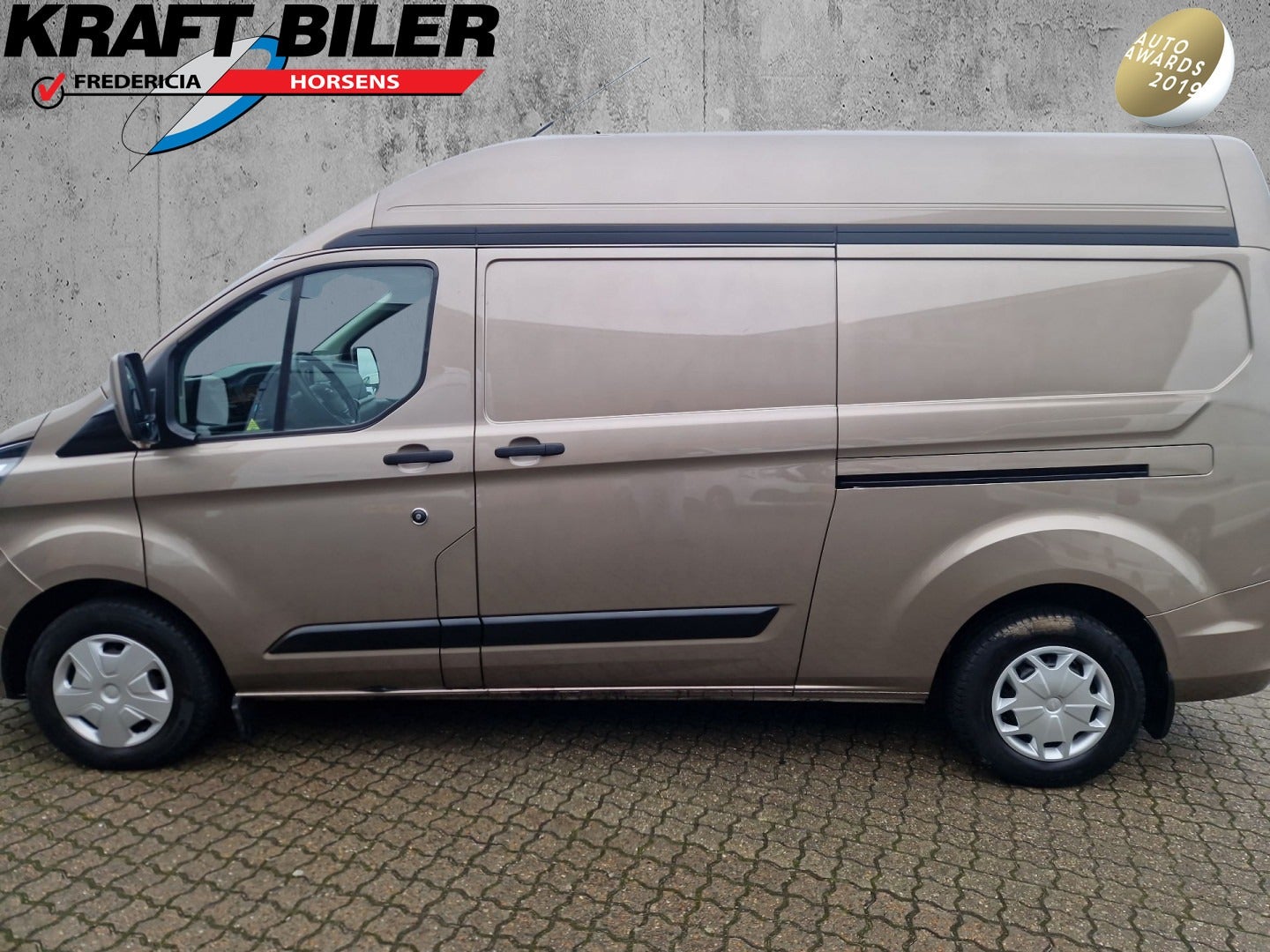 flexleasing-ford-transit-custom-300l-20-tdci-130-trend-findleasing