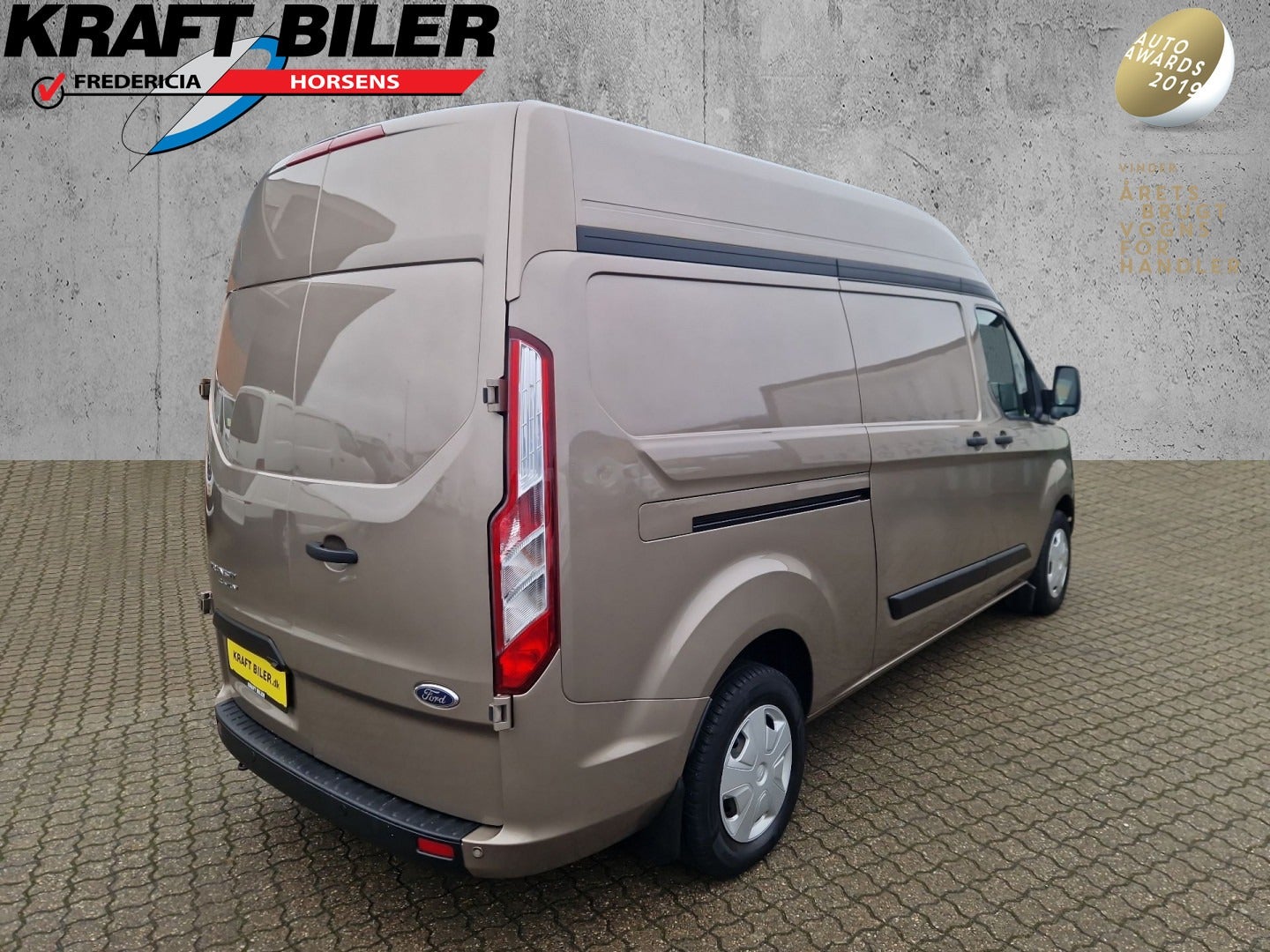 flexleasing-ford-transit-custom-300l-20-tdci-130-trend-findleasing