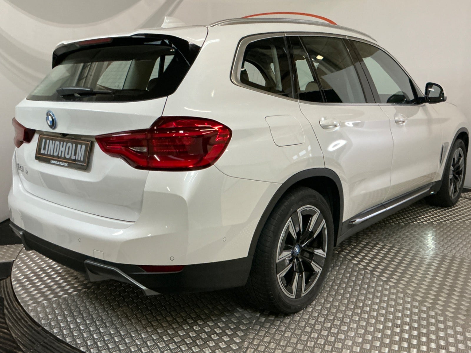 flexleasing-bmw-ix3-charged-5d-findleasing