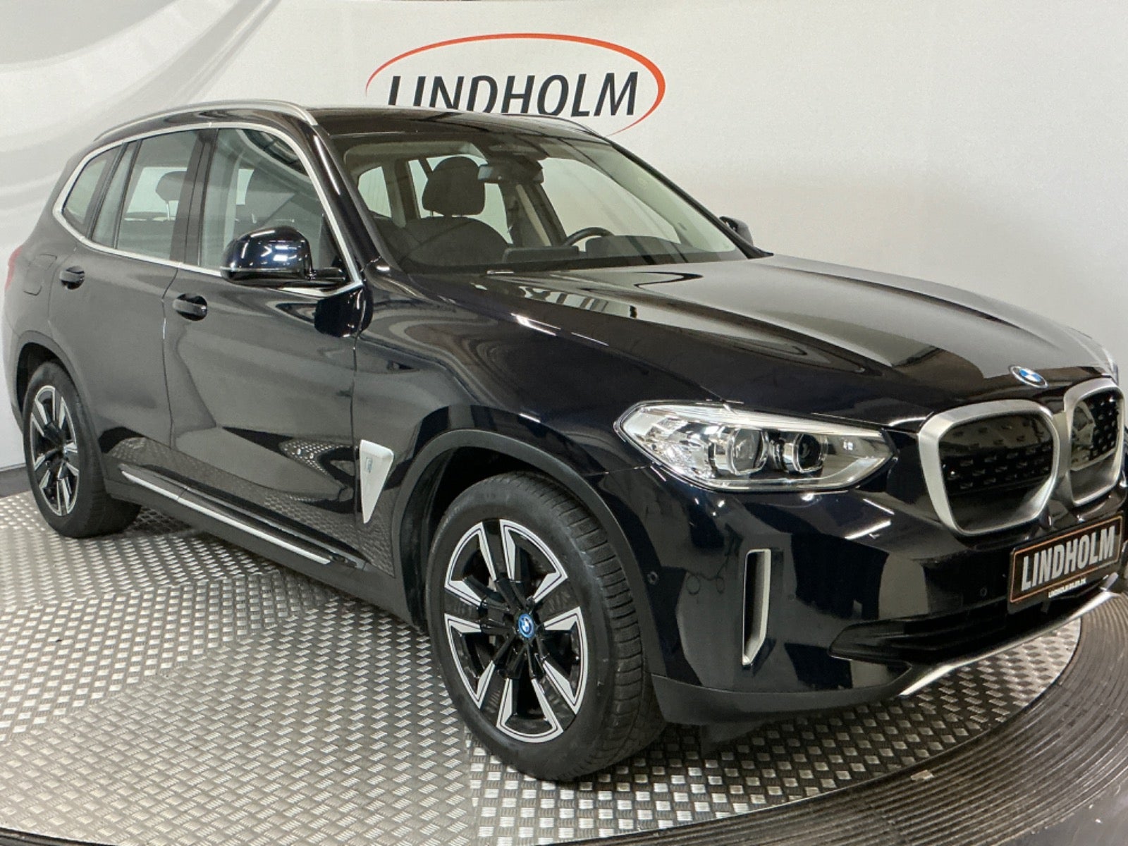 flexleasing-bmw-ix3-charged-5d-findleasing