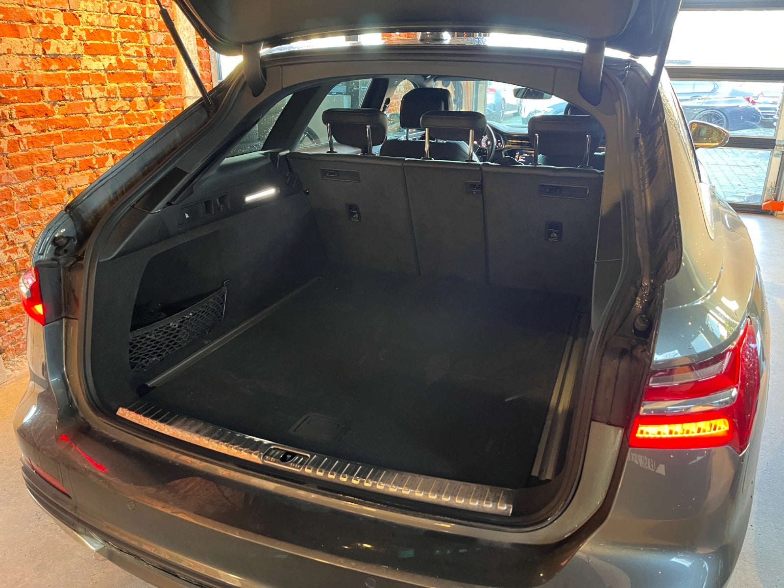 flexleasing-audi-a6-40-tdi-avant-s-tr-5d-findleasing