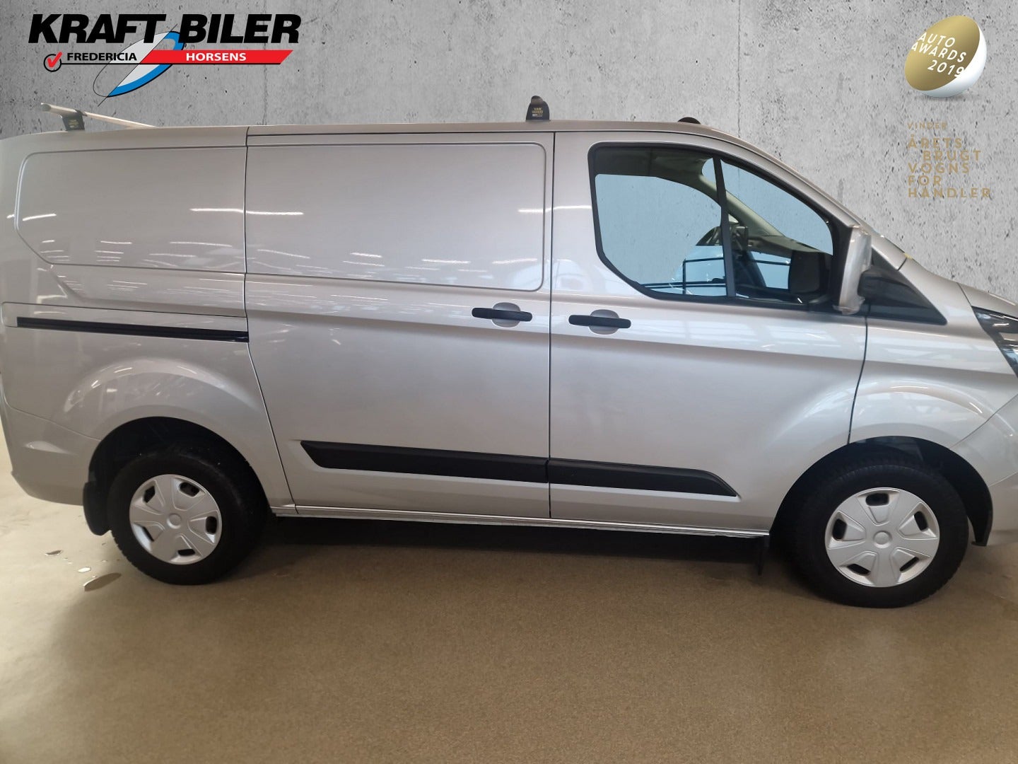 flexleasing-ford-transit-custom-280s-20-tdci-130-trend-findleasing