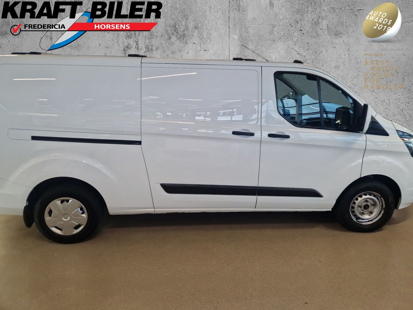 flexleasing-ford-transit-custom-300l-20-tdci-130-trend-findleasing