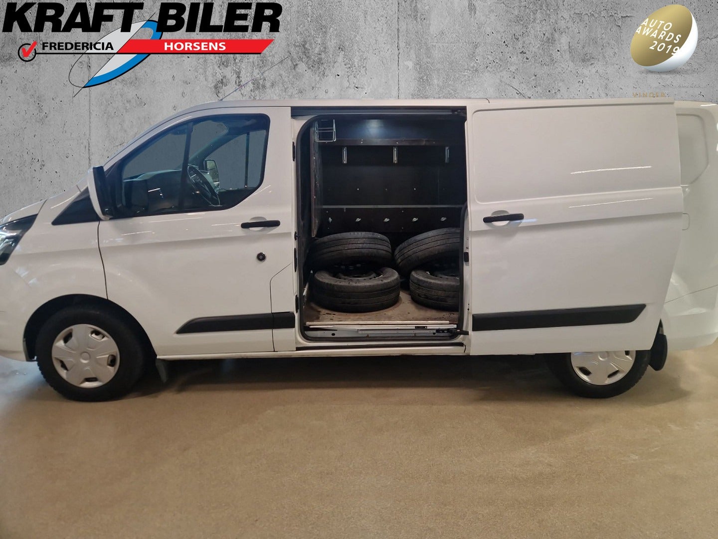 flexleasing-ford-transit-custom-300l-20-tdci-130-trend-findleasing