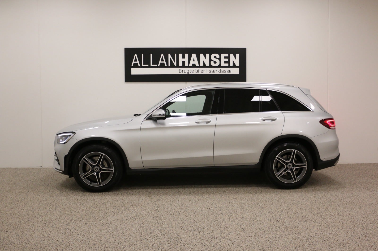 flexleasing-mercedes-glc400-d-29-amg-line-aut-4matic-5d-findleasing