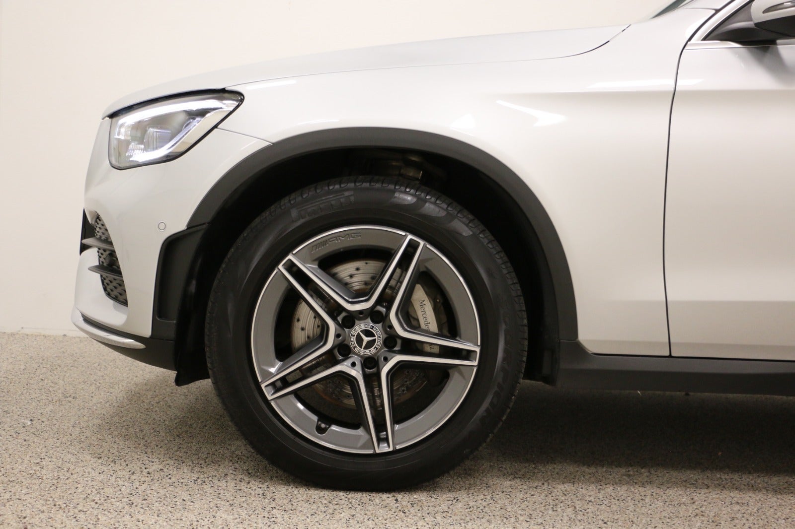 flexleasing-mercedes-glc400-d-29-amg-line-aut-4matic-5d-findleasing