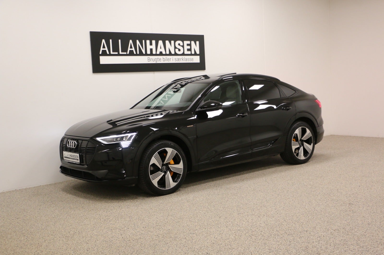 flexleasing-audi-e-tron-55-advanced-sportback-quattro-5d-findleasing