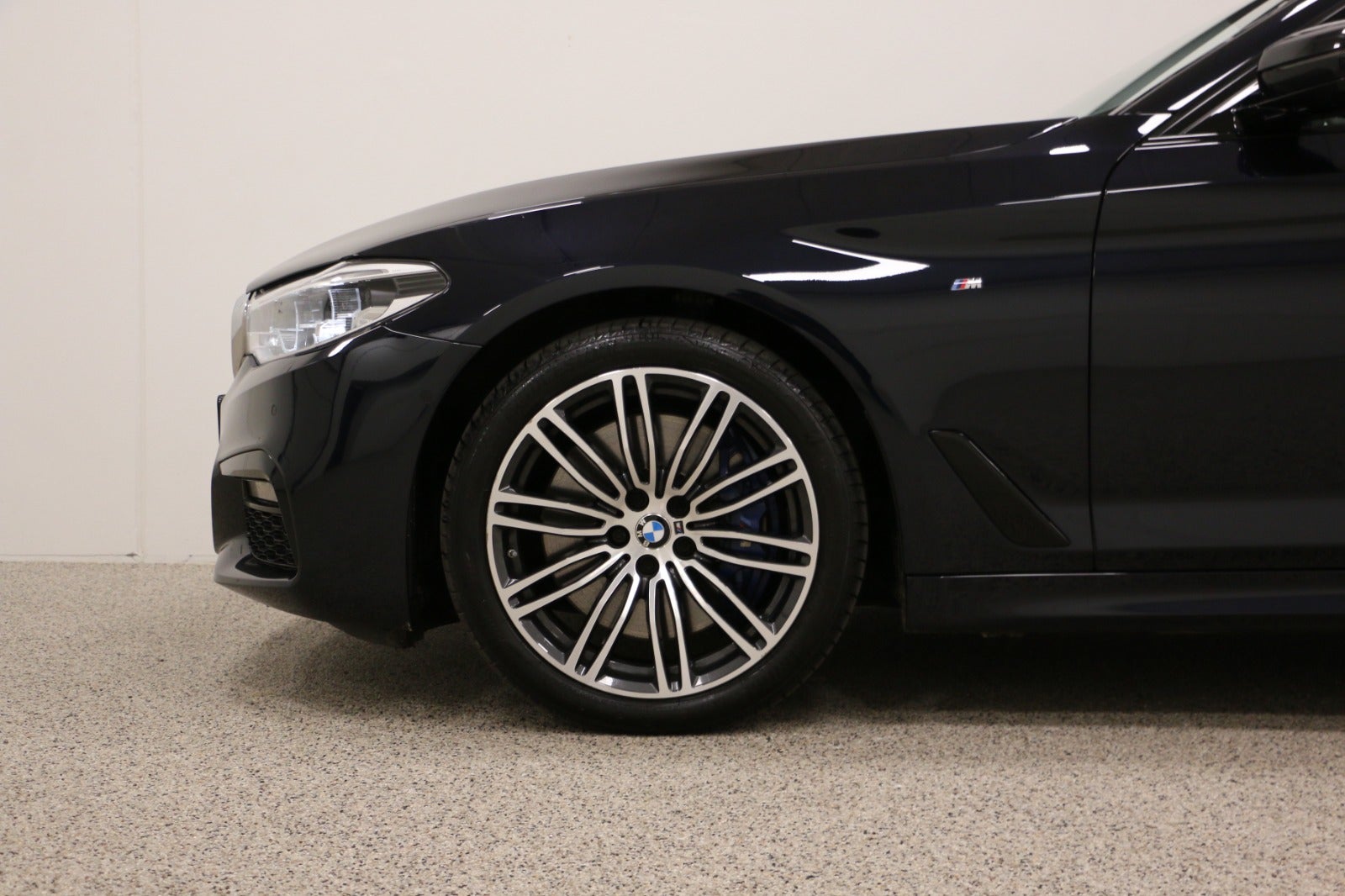 flexleasing-bmw-540d-30-touring-m-sport-xdrive-aut-5d-findleasing